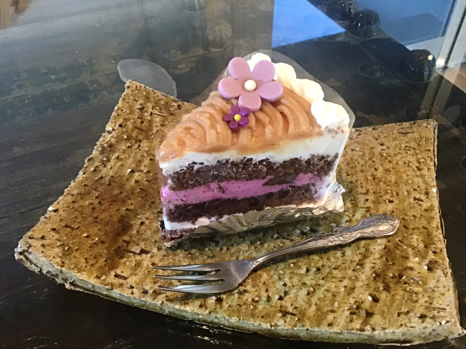 香川県ケーキ　高松市ケーキ　パティスリーグレース　モンブランカシス